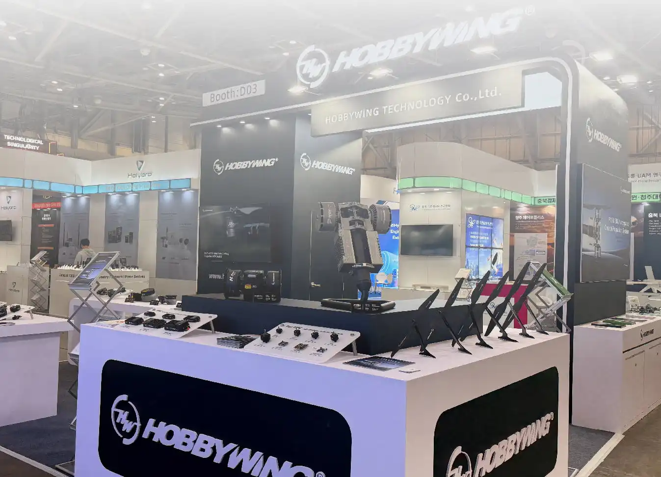 HOBBYWING Showcased Comprehensive VTOL & Multirotor Drone Propulsion Solutions at DSK 2026