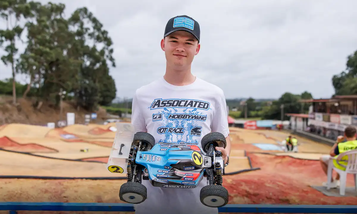 RC buggy brushless motor